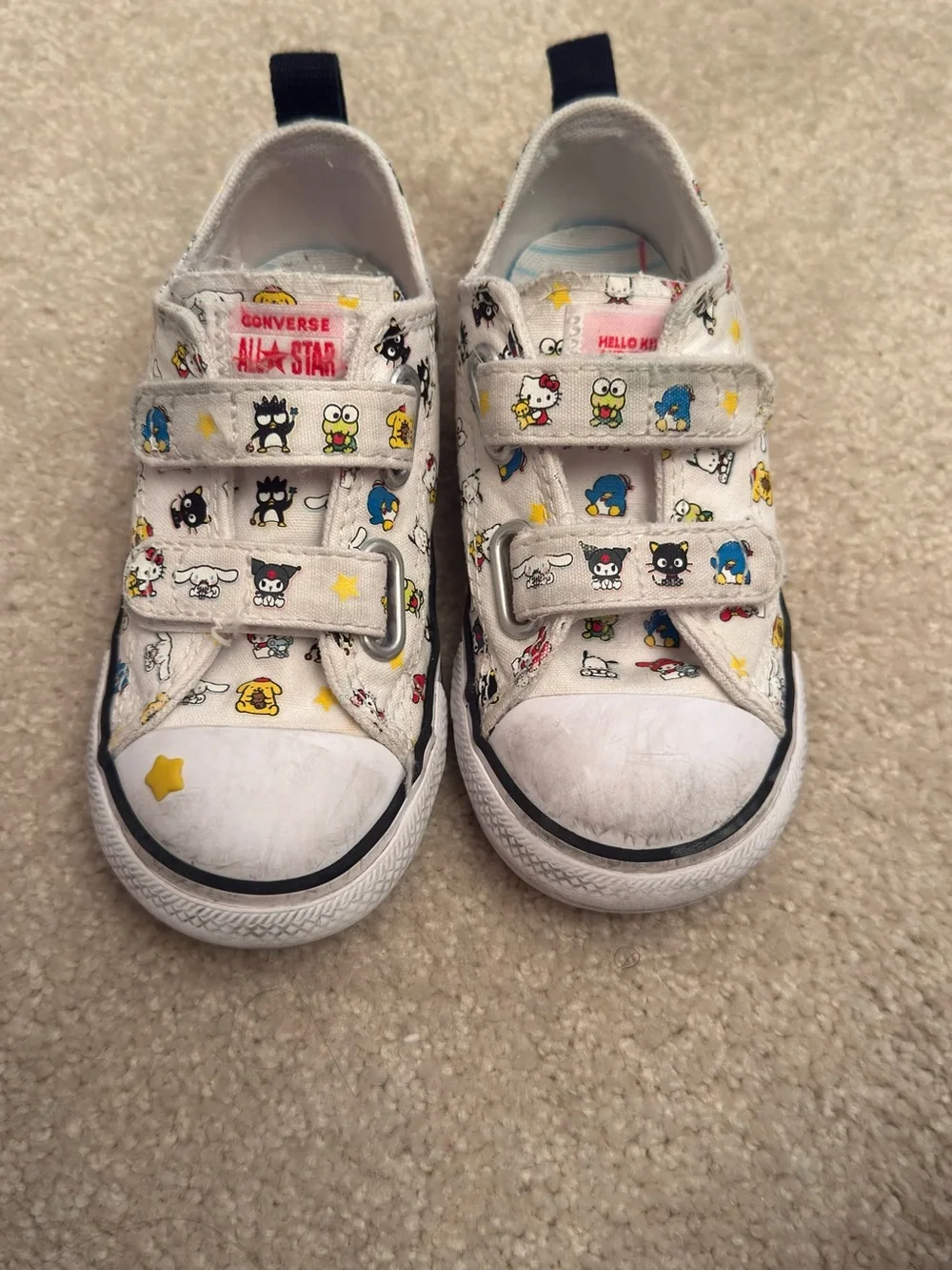 Converse Chuck Taylor All Star Hello Kitty Sneaker - Kids'